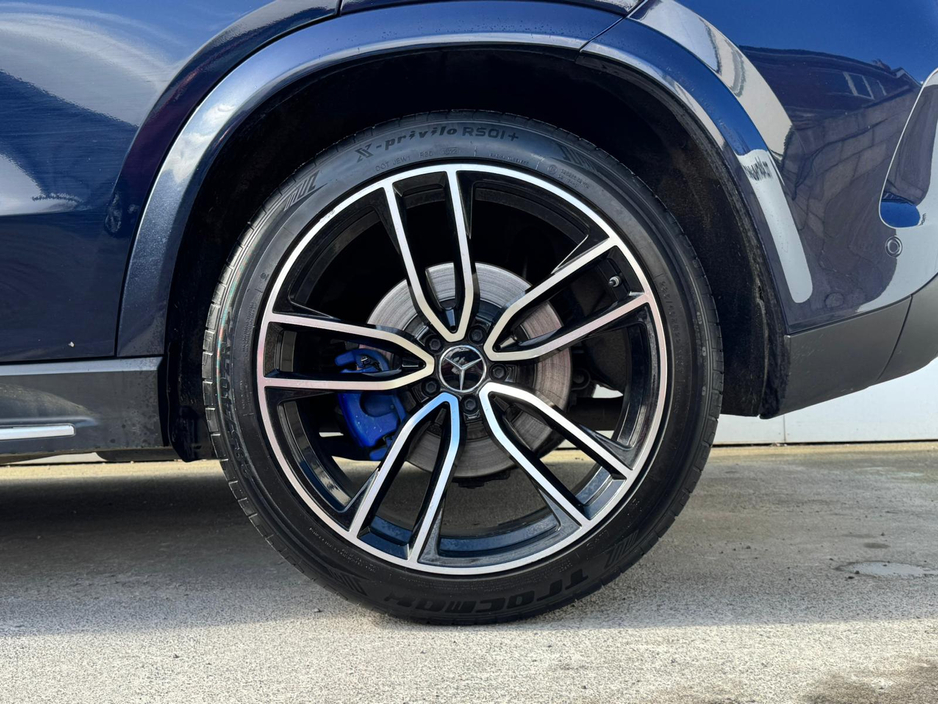 2021 Mercedes-Benz GLE Class - image 11