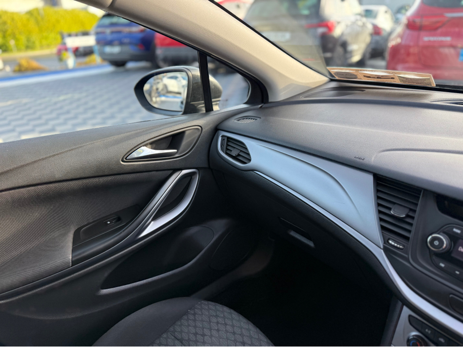 2017 Opel Astra SPORT - 1.4L PETROL - MANUAL - 12M WARRANTY - CAR: €9,950