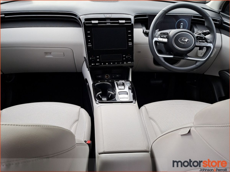 2024 Hyundai Tucson - image 4