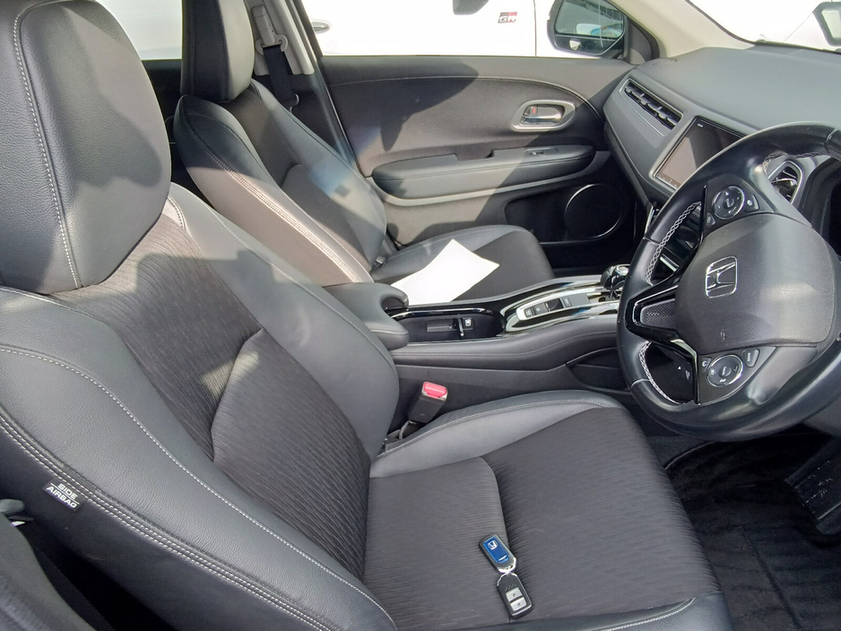 2018 Honda Vezel - image 12