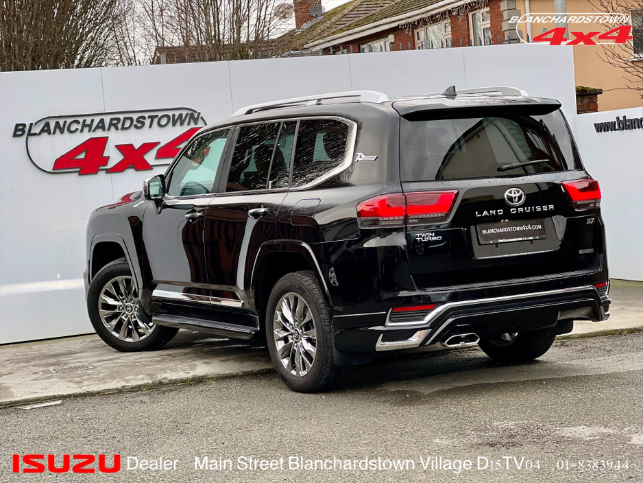 2023 Toyota Amazon LC300 70th ANNIVERSARY MODELISTA