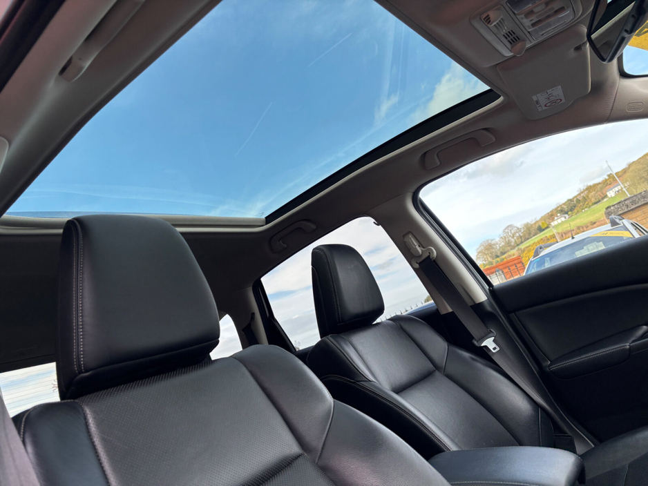 2016 Honda CR-V - image 5