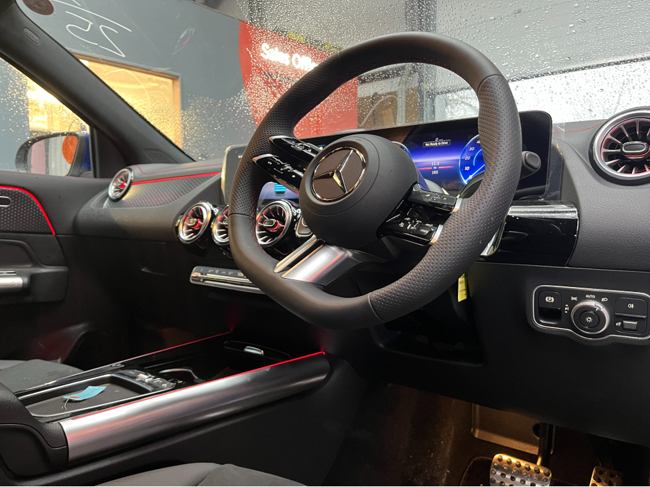 2025 Mercedes-Benz EQA - image 11