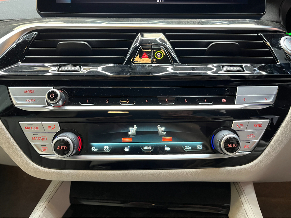 2023 BMW 5 Series €44950 2023 BMW 530E MSP 50TH ANNIVERSARY ED 2.0 AUTOMATIC / CRUISE CONTROL / 360° PARKING CAMERA / ELECTRIC MEMORY & HEATED SEATS / PADDLE SHIFTERS €44,950