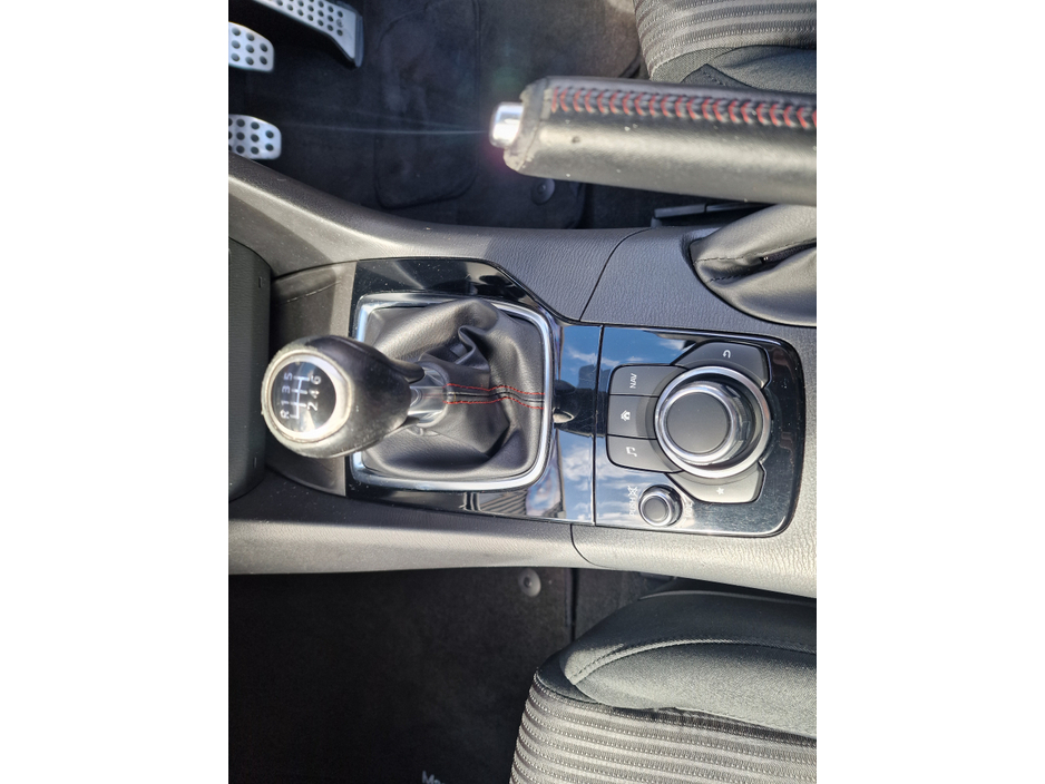 2015 Mazda Mazda3 - image 26