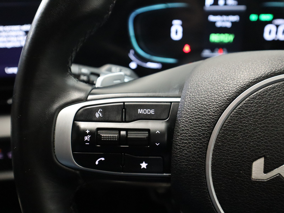 2023 Kia Sportage - image 11