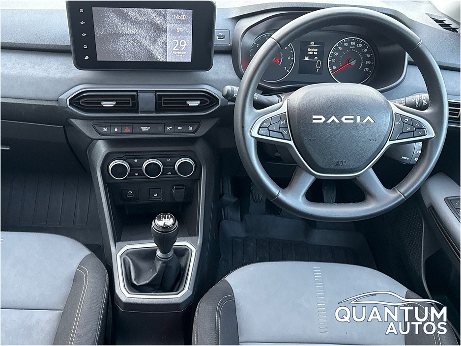 2024 Dacia Jogger - image 15