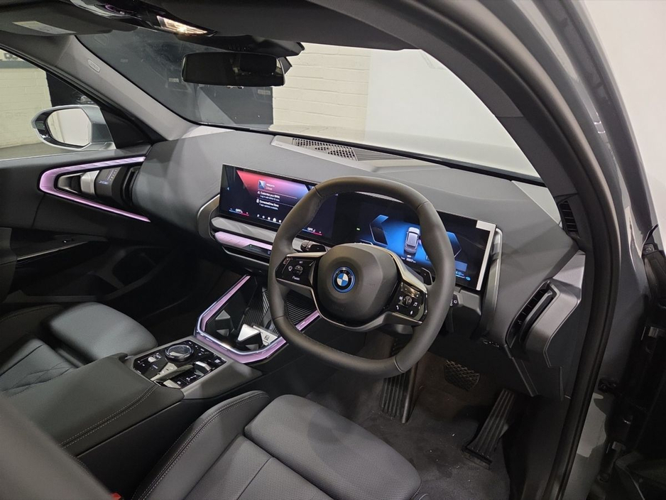 2026 BMW X3 - image 12