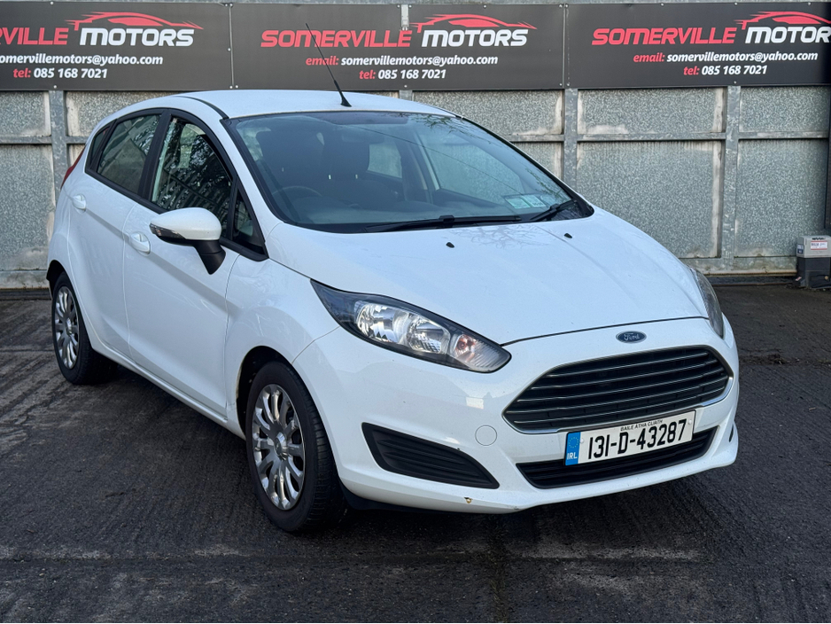 2013 Ford Fiesta 1.25 STYLE 60BHP 5DR ARGENTO €5,999