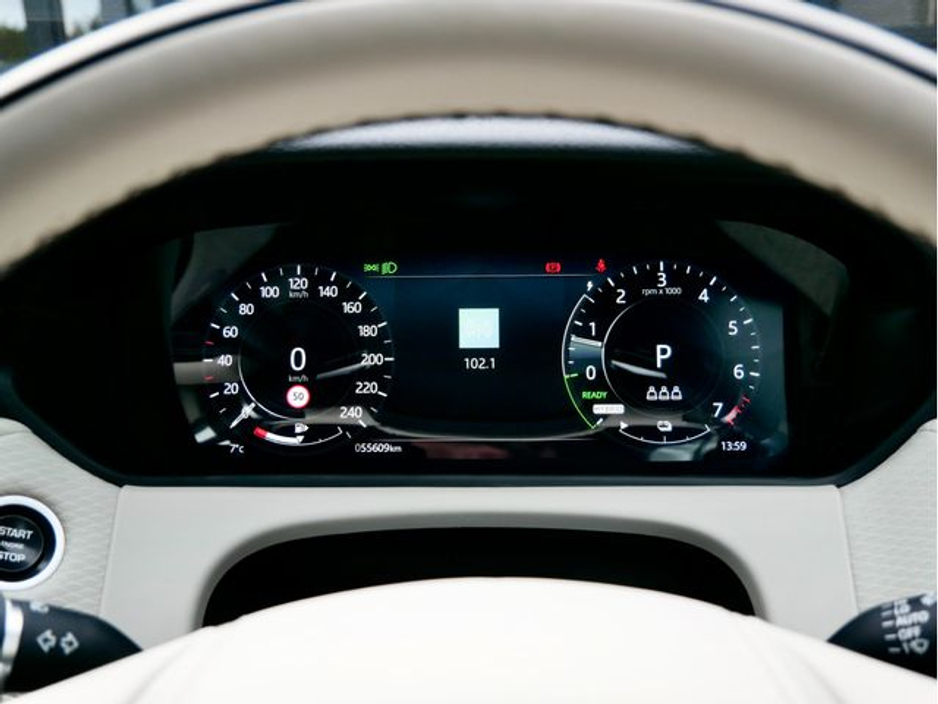 2022 Land Rover Range Rover - image 23