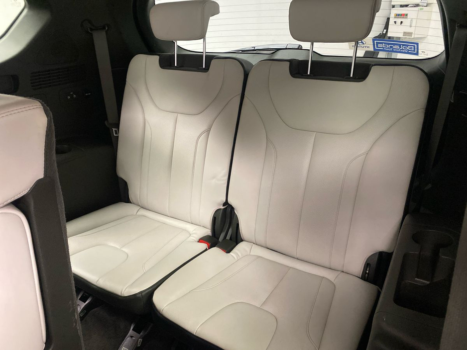 2023 Hyundai Santa Fe - image 25