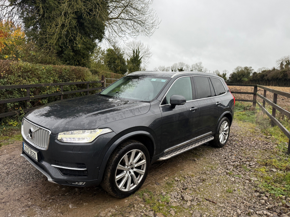 2017 Volvo XC90 - image 2