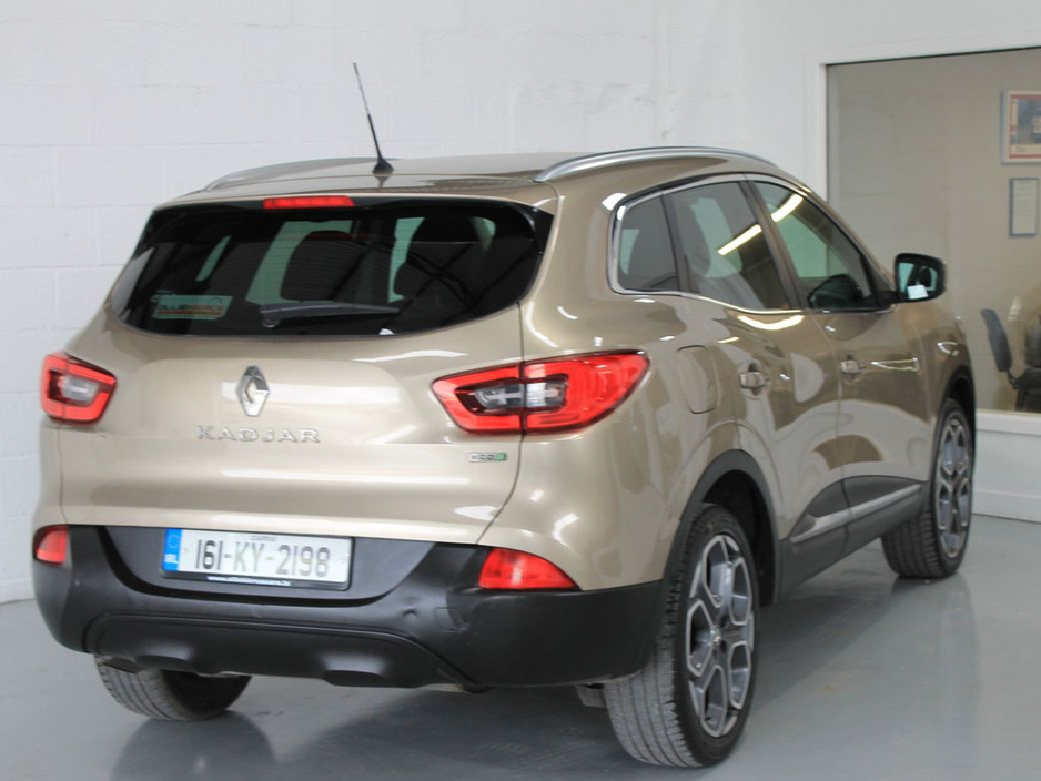 2016 Renault Kadjar - image 6