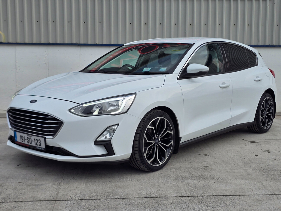 2019 Ford Focus - image 23