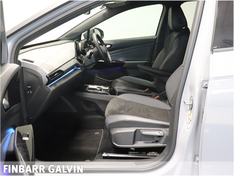 2023 Volkswagen ID.4 - image 10