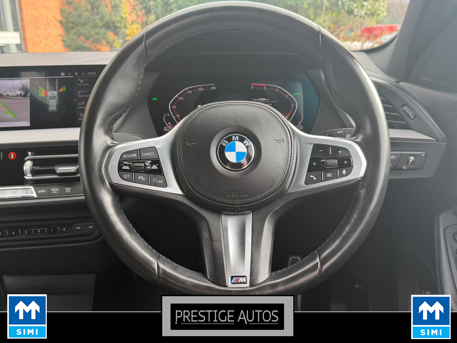 2021 BMW 1 Series - image 11