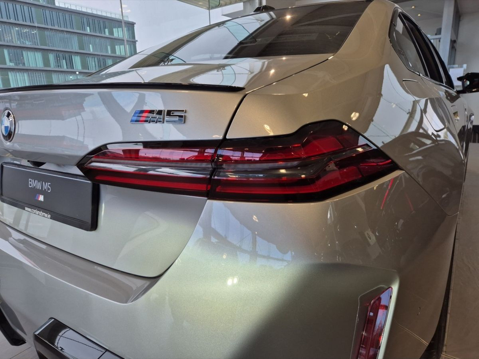 2026 BMW M5 - image 16