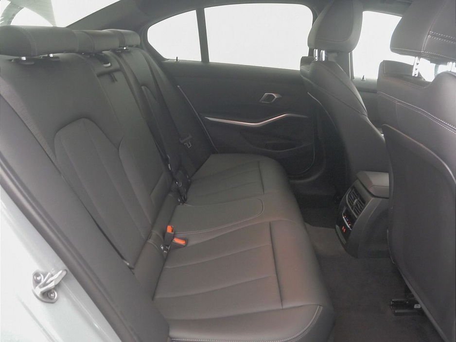 2025 BMW 3 Series 330e M Sport Saloon €54,900