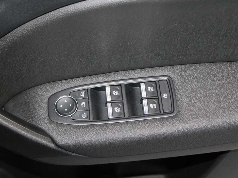 2021 Renault Captur E-tech P S Edition E-tech Plug-in Hybri €19,499