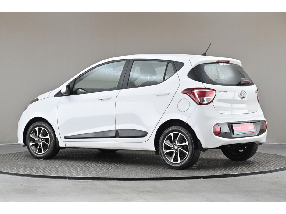2017 Hyundai i10 1.0 DELUXE 5SPD *BI-TONE INTERIOR*14"ALLOY WHEELS* €10,890