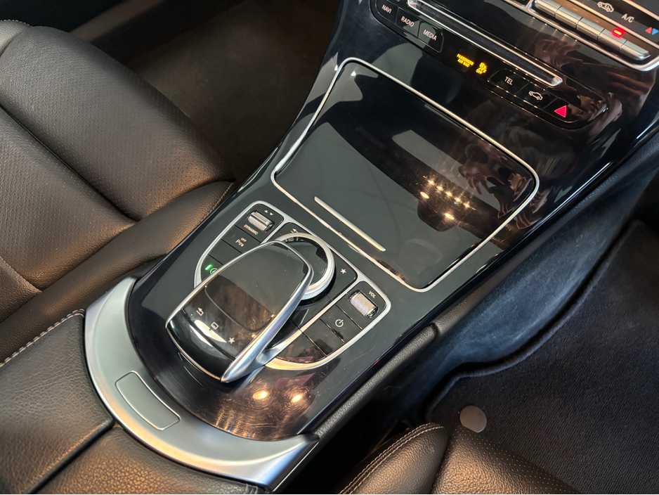 2016 Mercedes-Benz C Class MERCEDES BENZ C CLASS AMG LINE PREMIUM 4DR AUTO*PANORAMIC SUNROOF*HEATED BLACK LEATHER ELECTRIC MEMORY ADJUSTABLE SEATS*REVERSE CAMERA*ELECTRIC TAILGATE*KEYLESS ENTRY & START*FINANCE AVAILABLE* €18,950