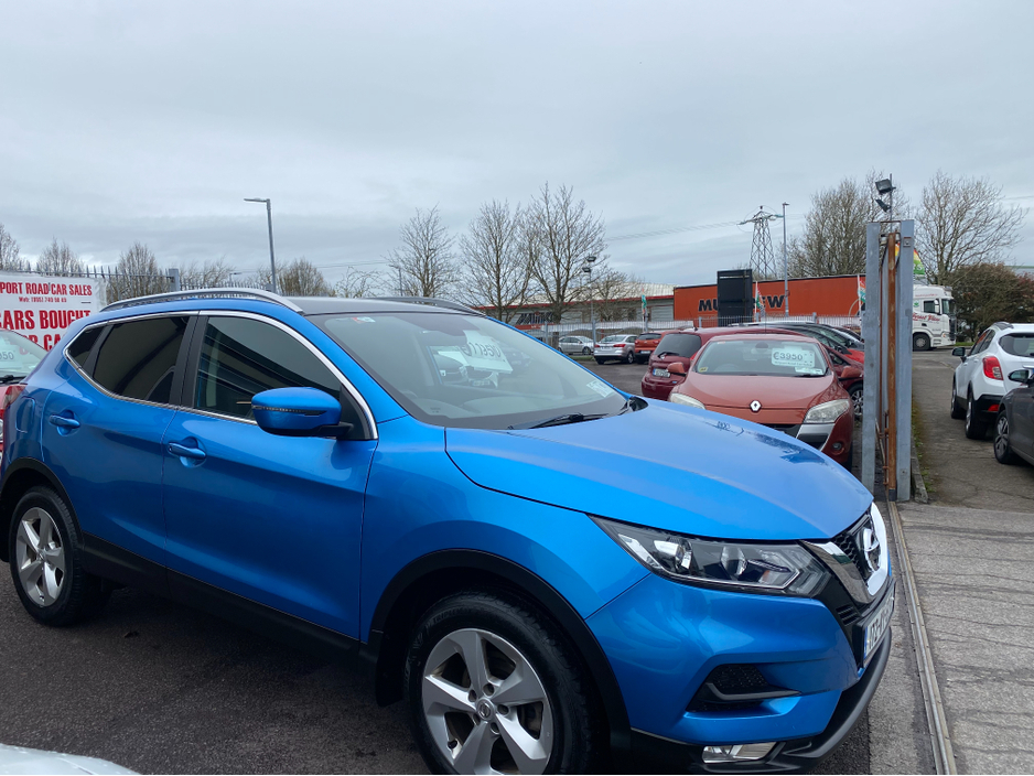 2017 Nissan Qashqai - image 5
