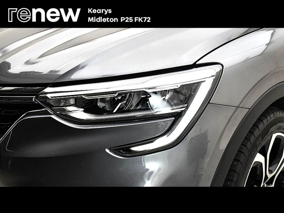 2023 Renault Arkana - image 15