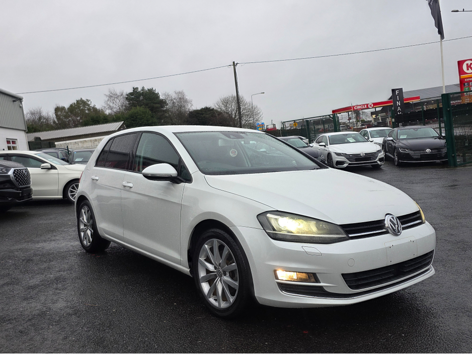 2016 Volkswagen Golf LEATHER TAN LEATHER SEATS 1.4 TSI HEATED ELECTRIC SEATS - NAVIGATION * REVERSING CAMERA * SIMI DEALER - €15,950