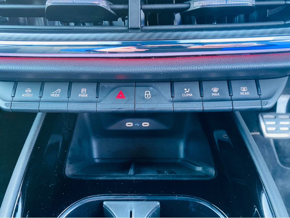 2024 Skoda Enyaq 85X SPORTLINE + PLUS €37,995