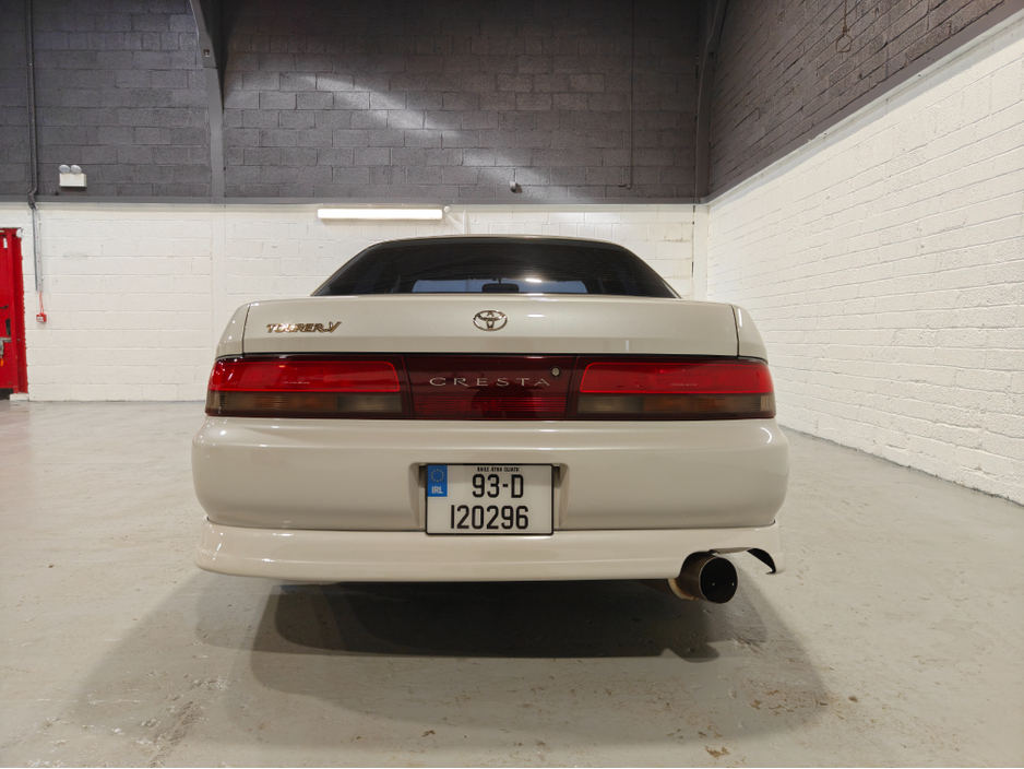 1993 Toyota Chaser - image 7