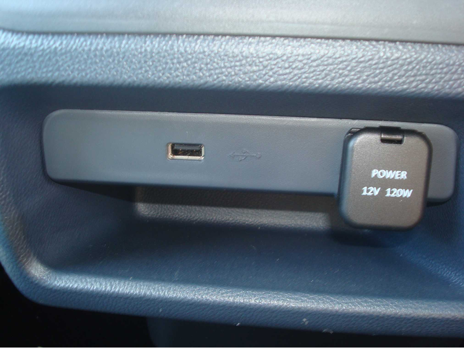 2025 Maxus e Deliver 3 - image 17