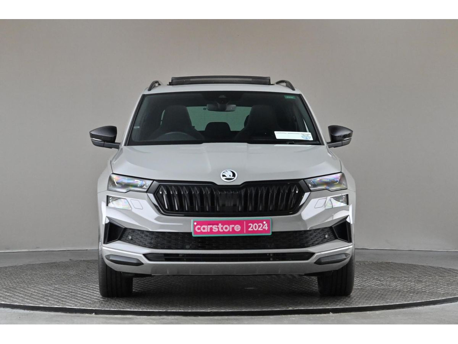 2024 Skoda Karoq - image 2
