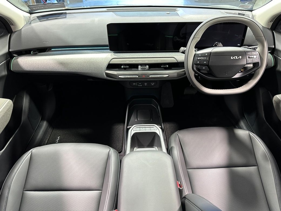 2026 Kia EV4 0% Finance Earth 3 €51,900