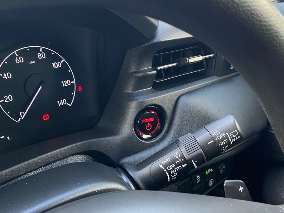 2022 Honda HR-V - image 17