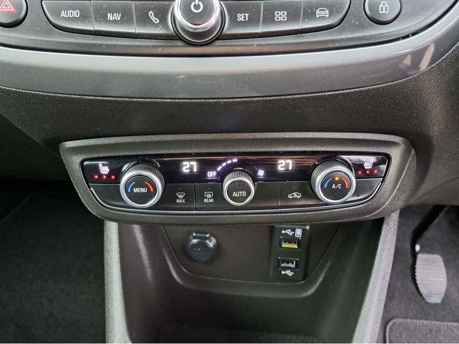 2022 Opel Crossland ULTIMATE 1.2TURBO 110BHP **LEATHER/SUEDE INTERIOR** €19,950