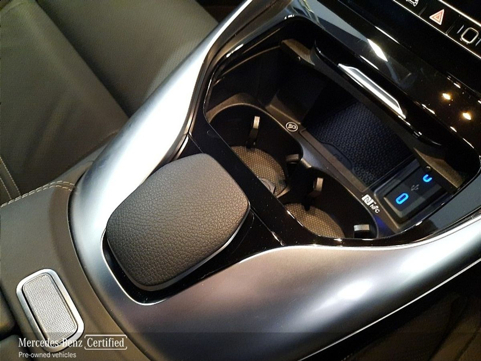 2023 Mercedes-Benz SL Class AMG MERCEDES-AMG SL 43 €99,950