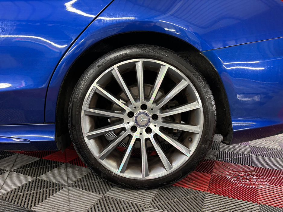 2016 Mercedes-Benz C Class - image 17