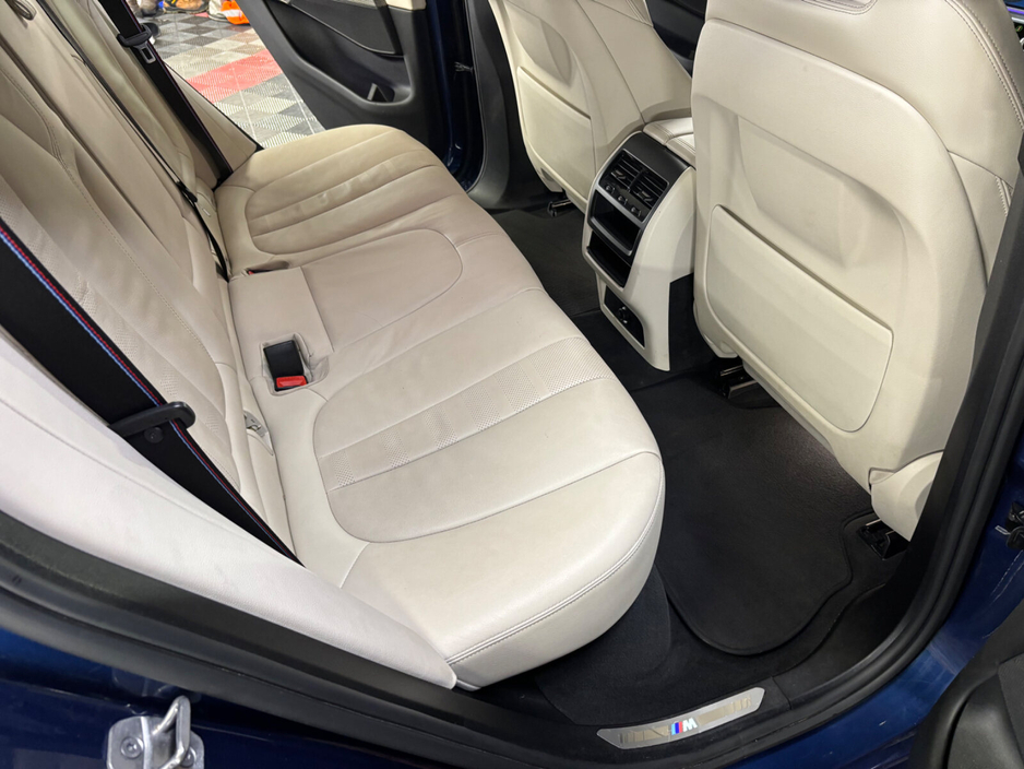 2022 BMW X5 xDrive45e xLine €57,950