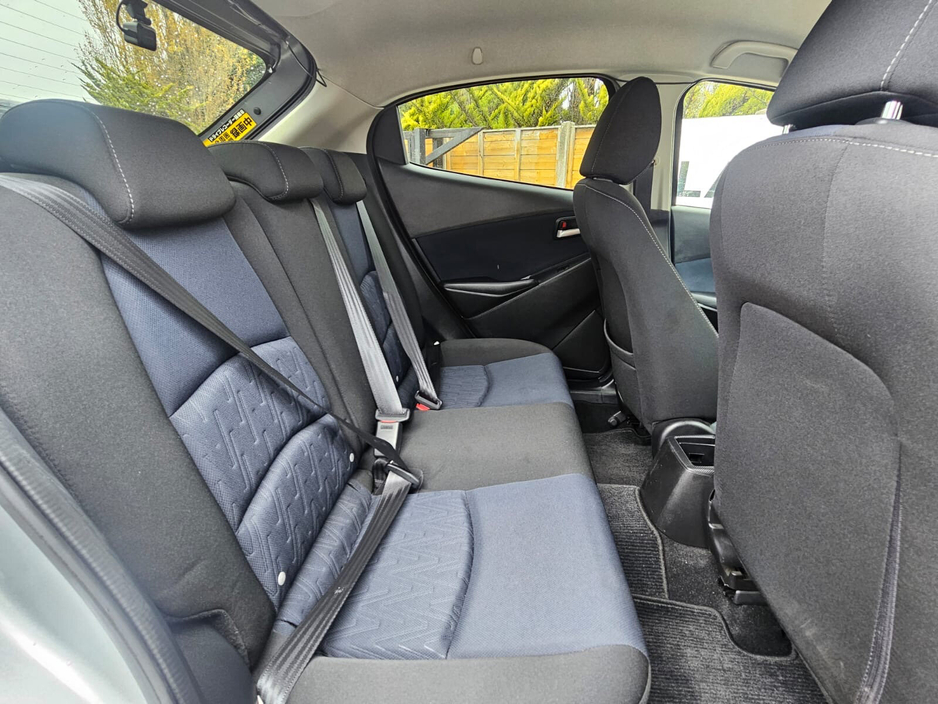 2016 Mazda Demio - image 19