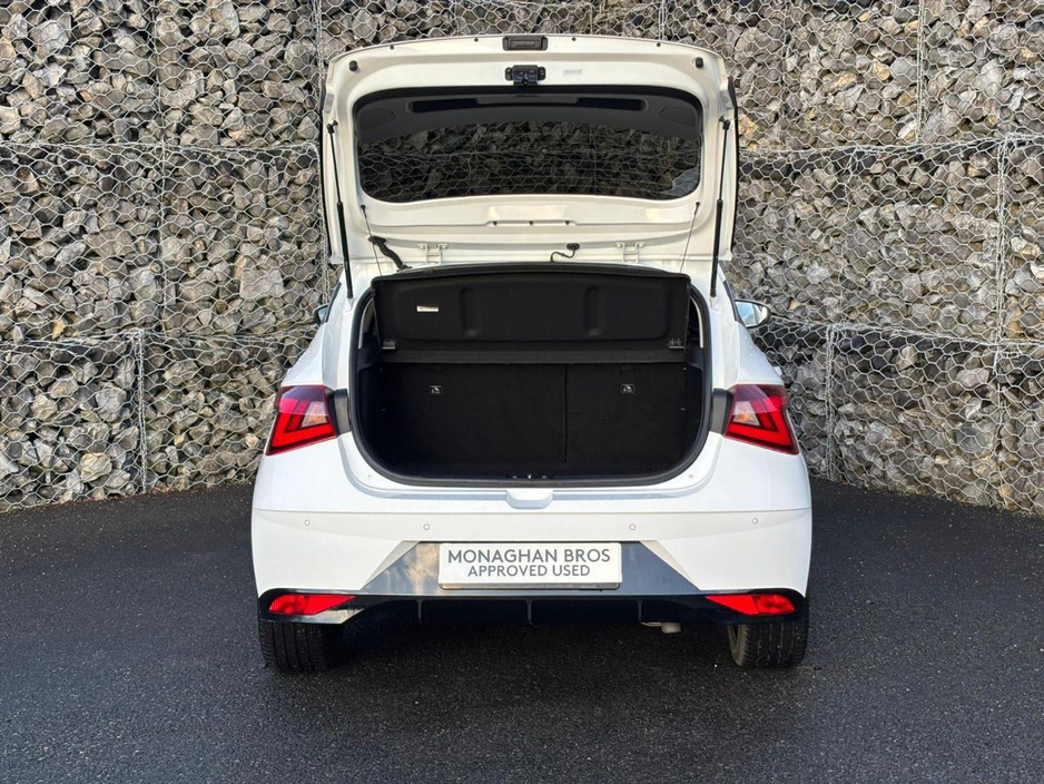 2022 Hyundai i20 PREMIUM MHEV T-GDI €18,956
