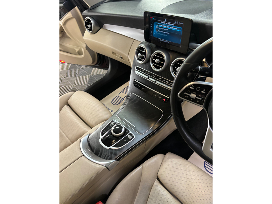 2020 Mercedes-Benz C Class - image 12