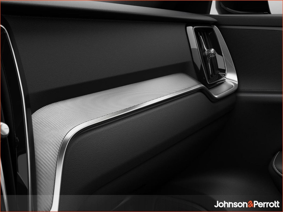 2026 Volvo V60 T6 350bhp AWD PHEV Plus Dark - Forest Lake Metallic + Driver Assist Pack +360 Camera €72,894