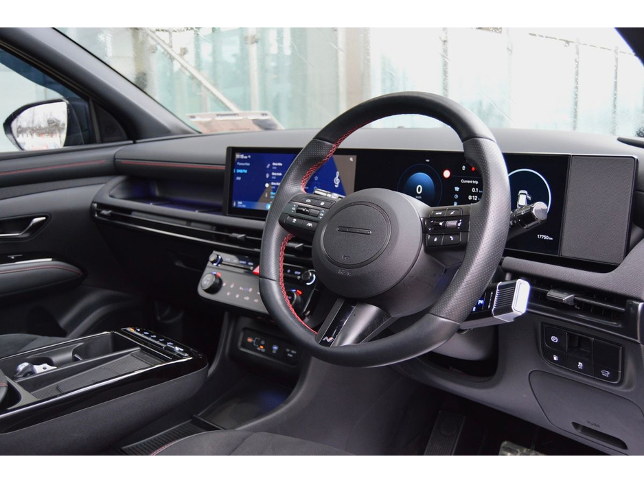 2025 Hyundai Tucson Tucson FL 2WD Platinum N-Line AUTO,Steps €46,995