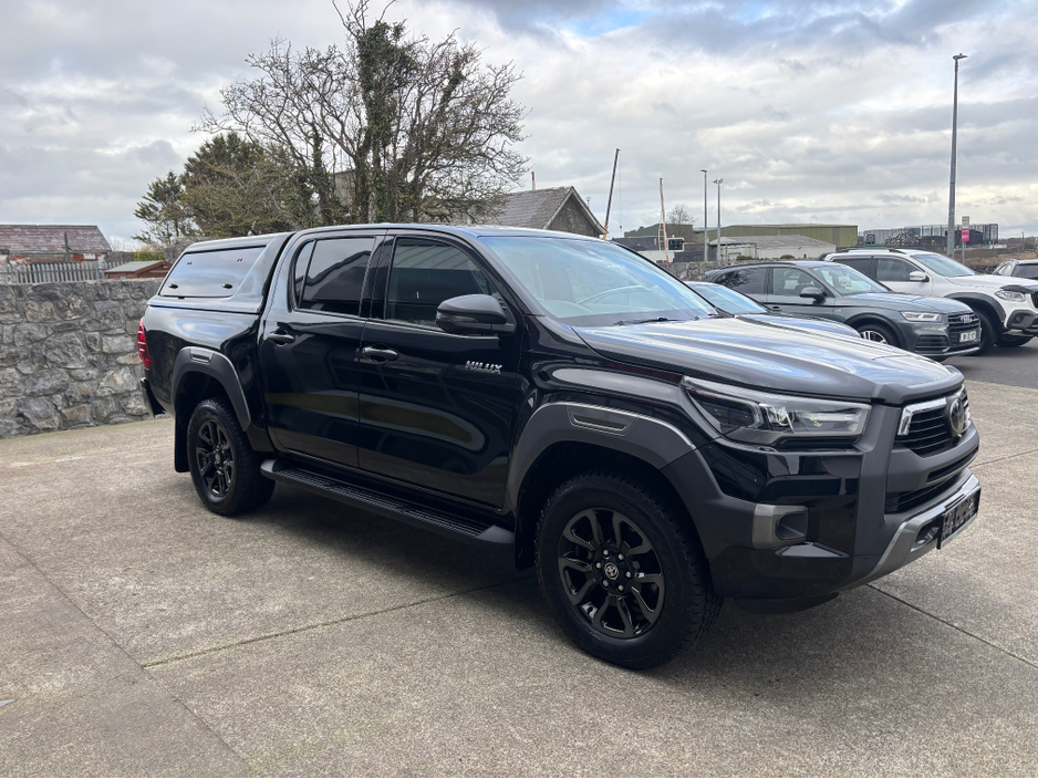 2023 Toyota Hilux INVINCIB X D-4D 4WD INVINCIBLE DCB €44,900