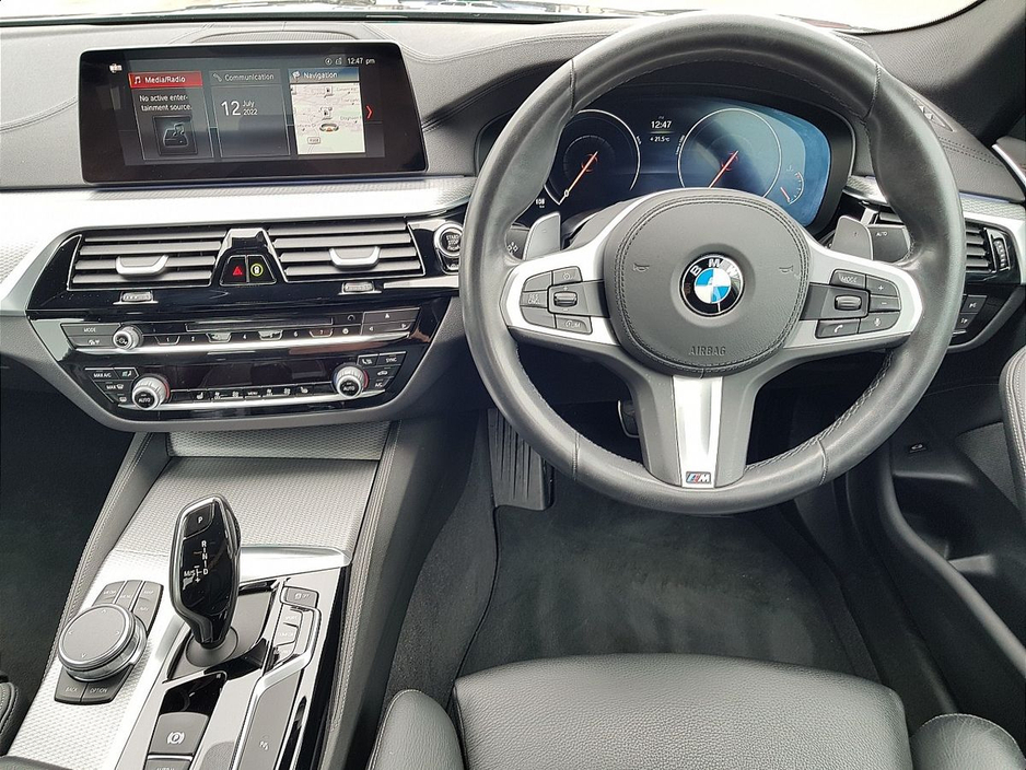 2020 BMW 5 Series 530d M Sport Saloon €35,995