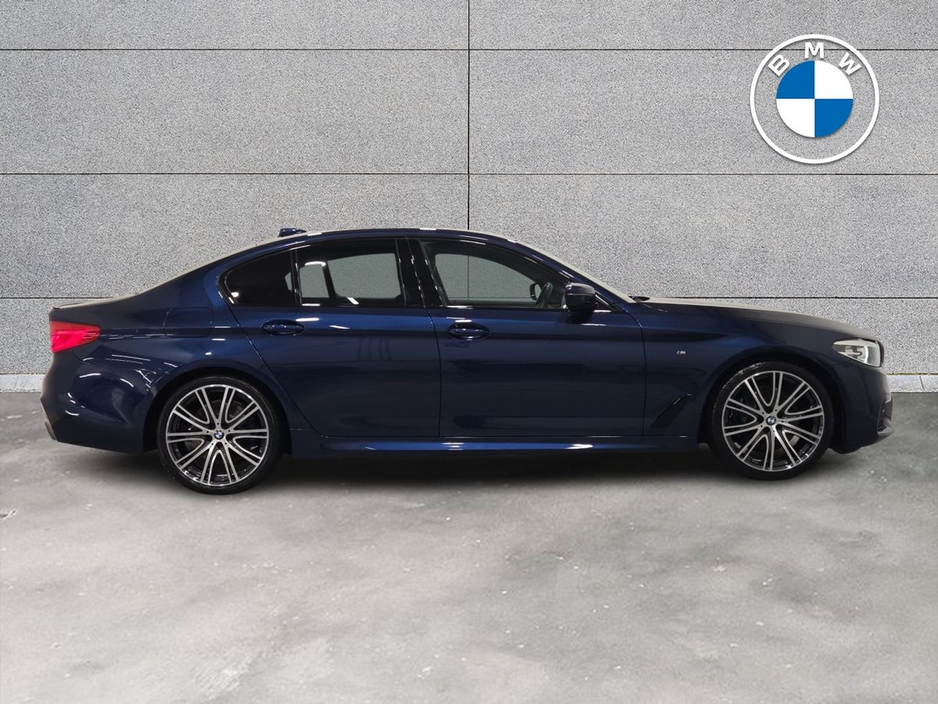 2019 BMW 5 Series 530d xDrive M Sport Saloon €36,950