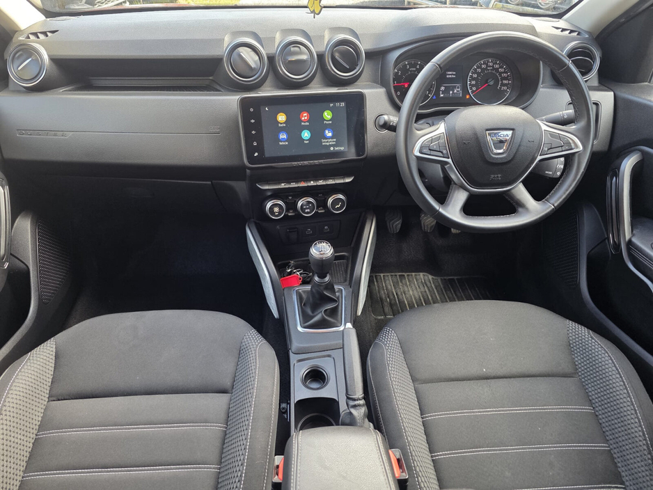 2022 Dacia Duster - image 13
