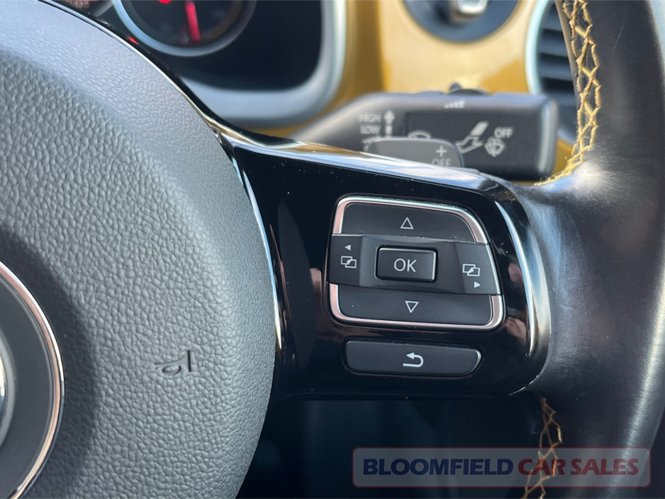 2016 Volkswagen Beetle DUNE EDITION , AUTO // PRISTINE €15,950