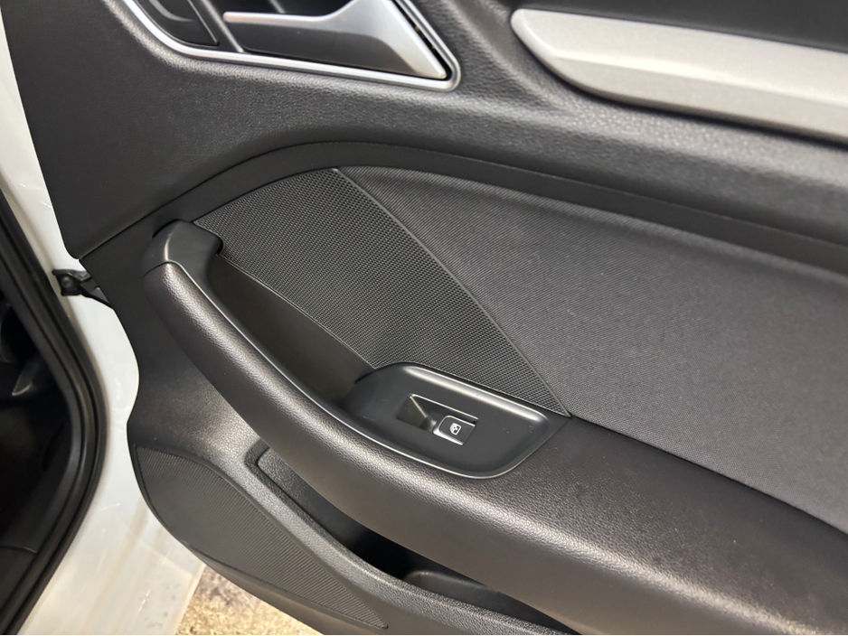 2019 Audi A3 - image 6