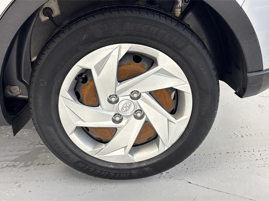 2021 Hyundai Bayon COMFORT PLUS 5DR**MULTIFUNCTIOAL STEERING WHEEL**SEMI DIGITAL DASH**AIR CONDITIONING**ELECTRIC WINDOWS**BLUETOOTH**ISOFIX**BLACK CLOTH INTERIOR**FINANCE AVAILABLE** €16,995